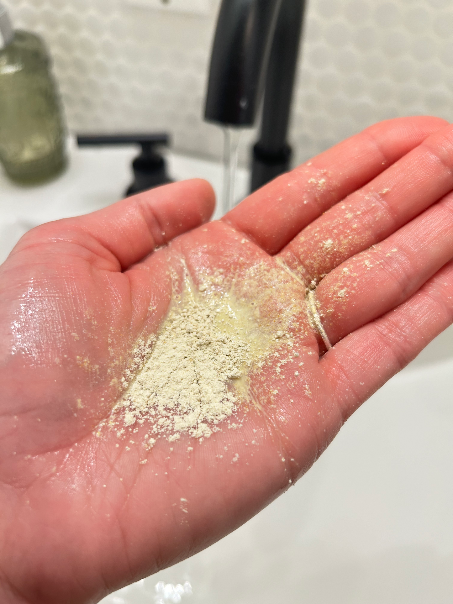 Turmeric Oat Botanical Face Wash (Cleansing Grains)