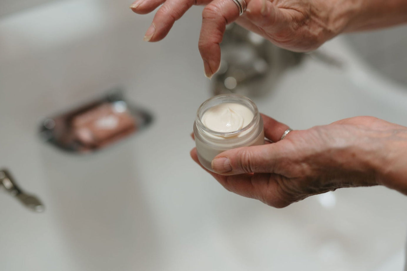 NEW Peony & Pomegranate Bio-Retinol Dream Cream